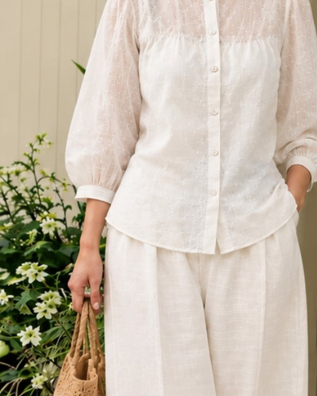AAIRA  Ivory Cotton Co-ord Set