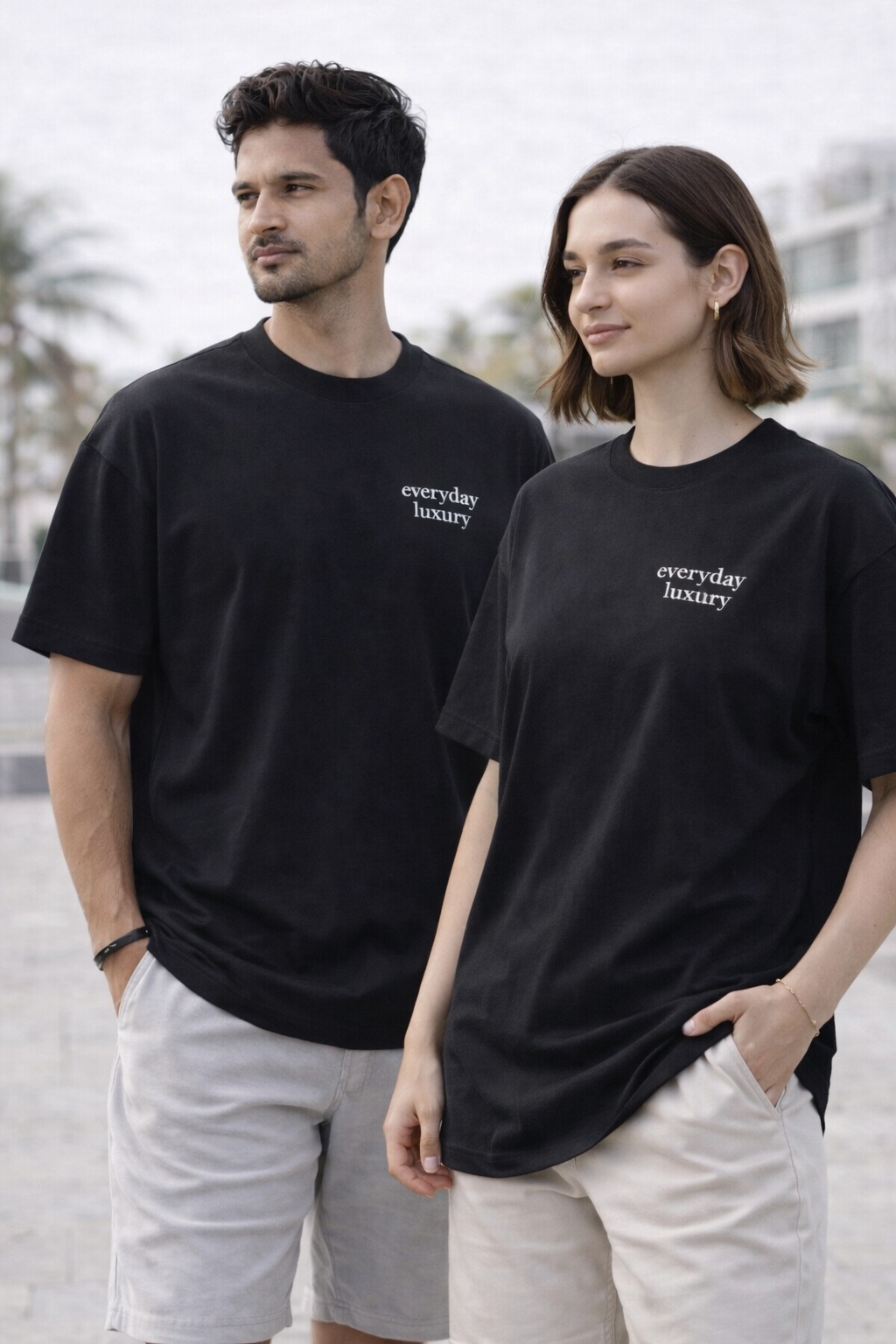 Everyday Luxury Oversized Black T-Shirt for Men & Women